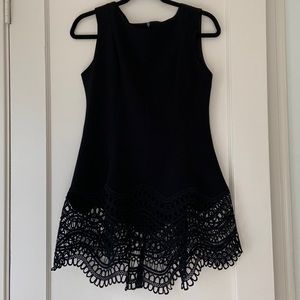 Beulah tailored blouse with lace details